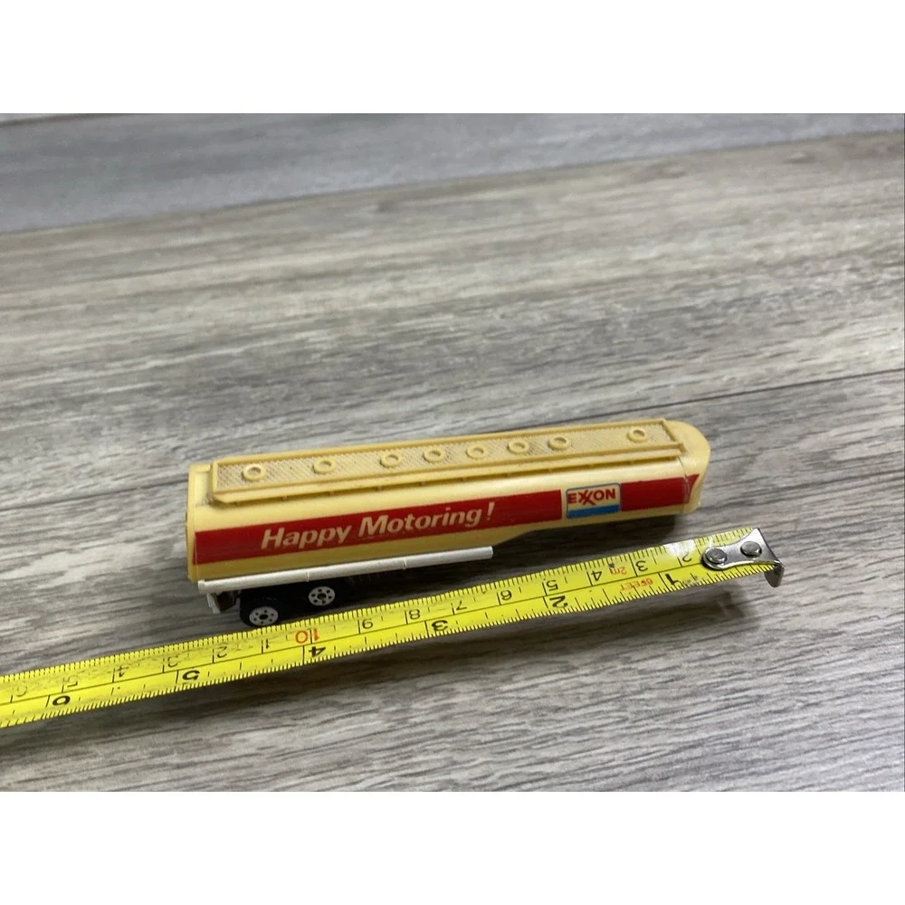 Road Champs Exxon Happy Motoring! Diecast Tanker‎ Trailer Vintage 1982